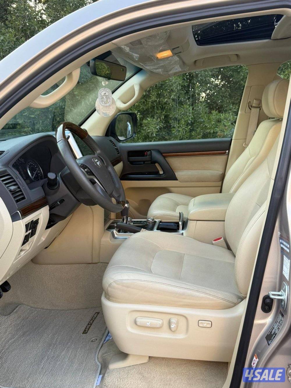 لاند كروز 2017 الساير جلد بحاله الوكاله عداد170 الف8