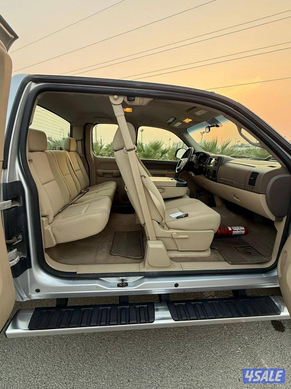 وانيت سلفرادو HD 2012 بحاله الوكاله عداد 170 الف5