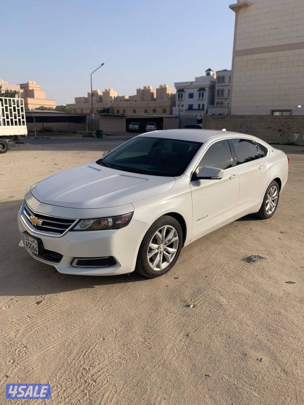 الليييع شغر الغانم موديل 2017 ابيضّ من  جلد LT ماشي 1903