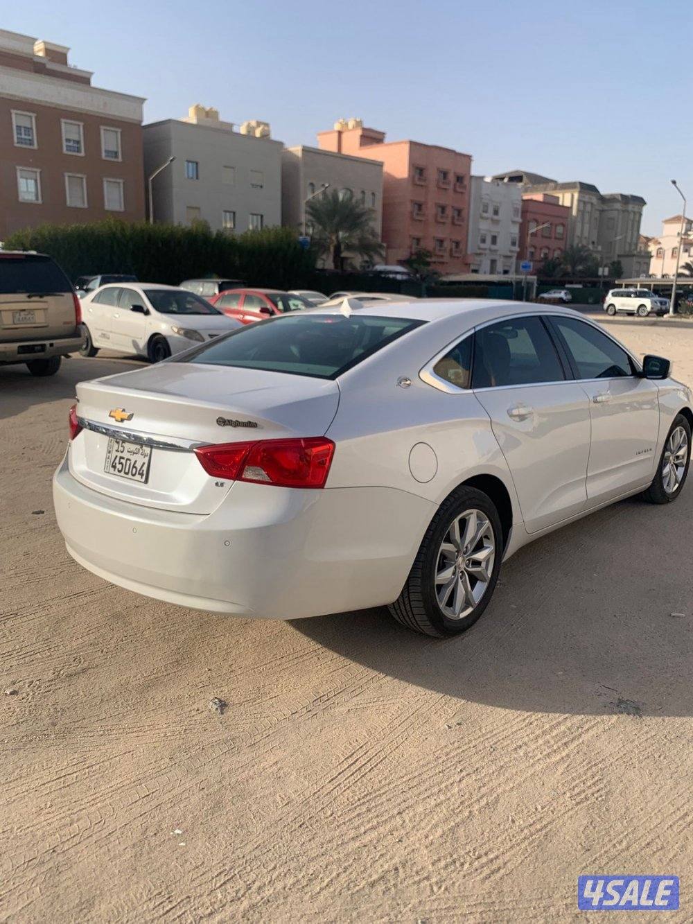 الليييع شغر الغانم موديل 2017 ابيضّ من  جلد LT ماشي 1907