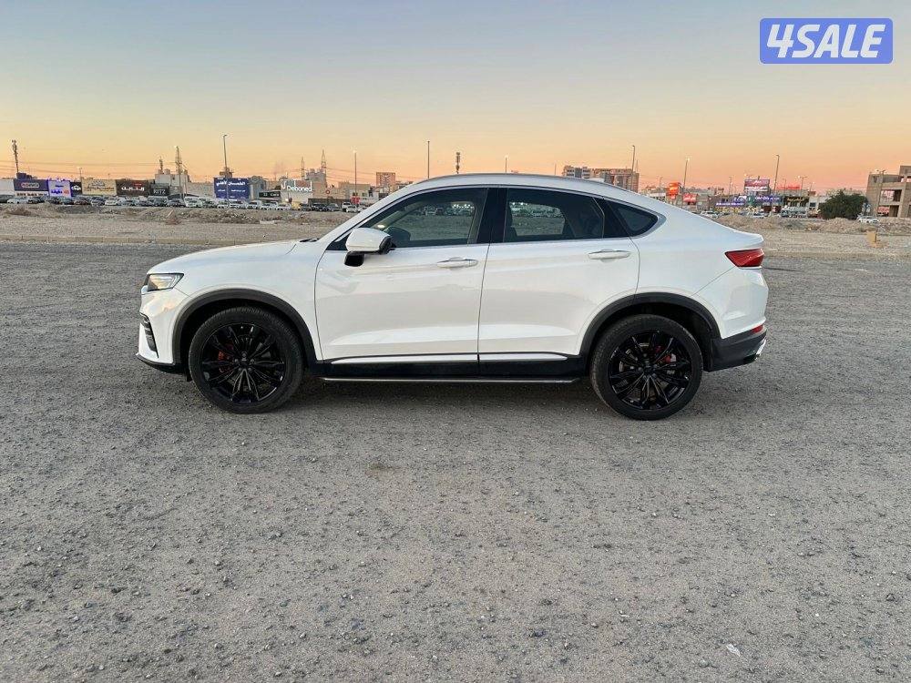 جيلي توجيلا ٢٠٢٢ كامل المواصفات بحالة الوكالة7