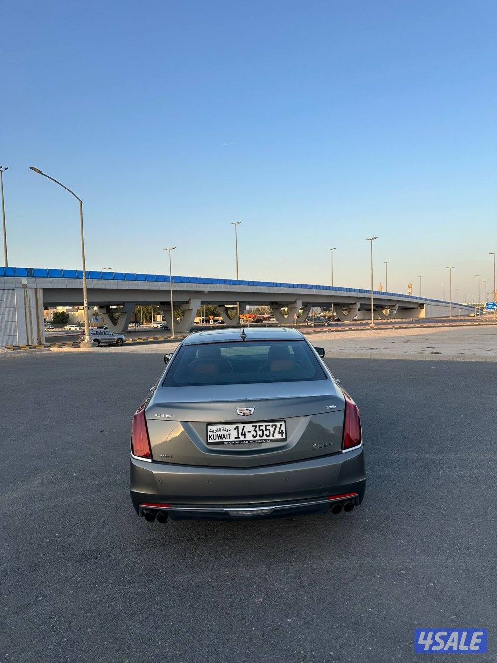 للبيع كاديلاك CT64