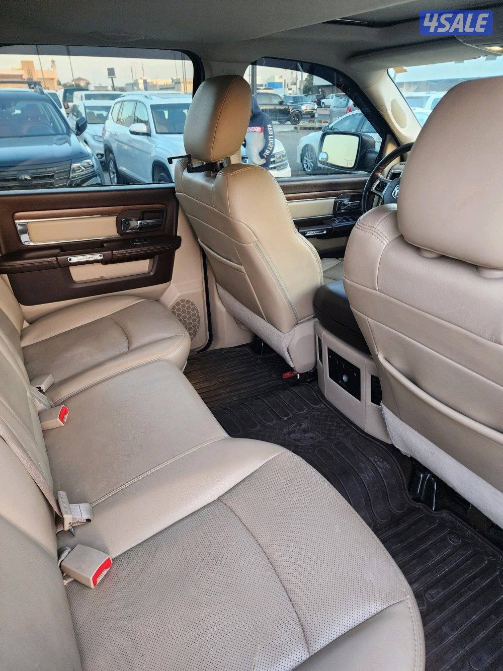 دودج رام لارمي6