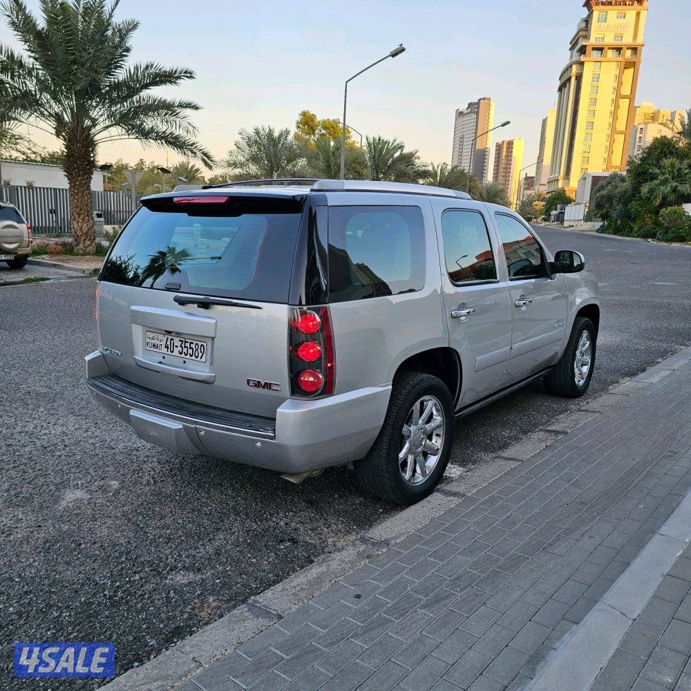 GMC Denali 2013 صبغ الوكالة5