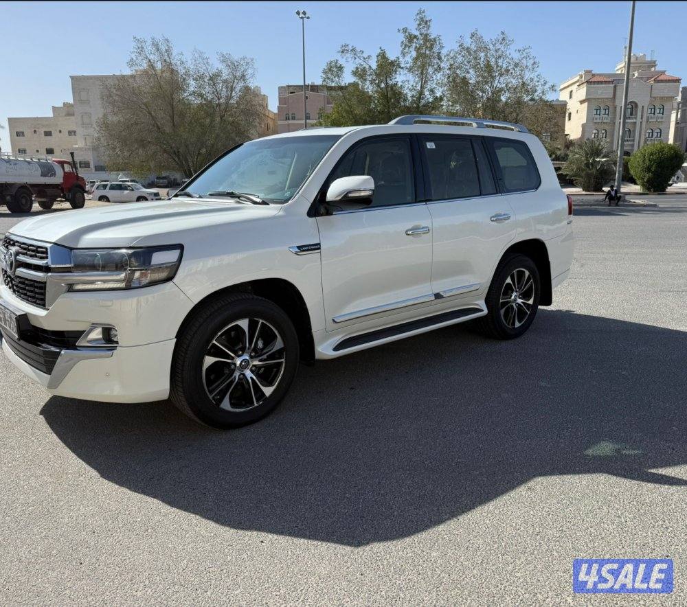 لاند تورنق 213