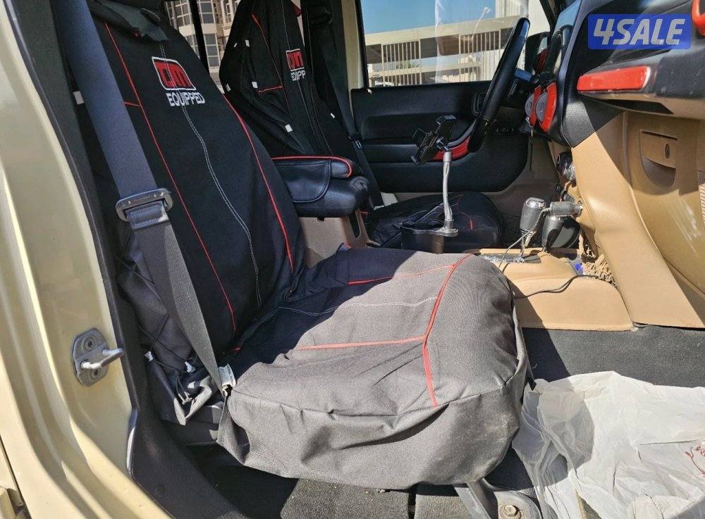 Jeep Wrangler Sahara 4x410