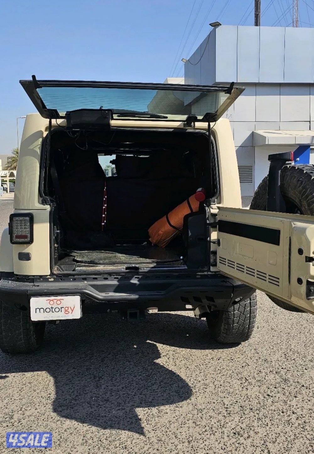 Jeep Wrangler Sahara 4x412