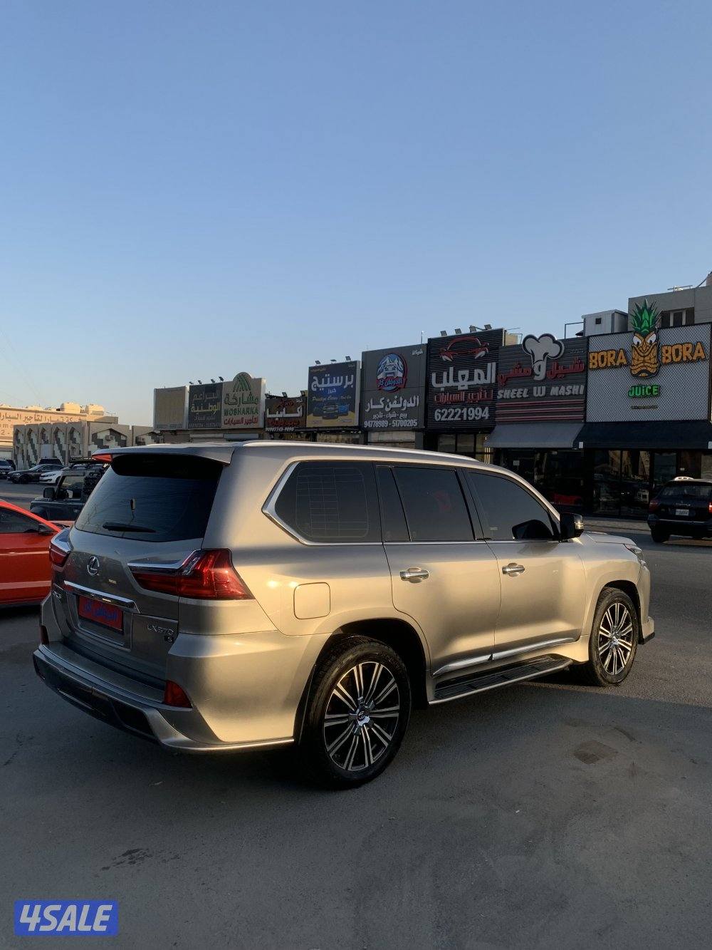 لكزس LX 20163