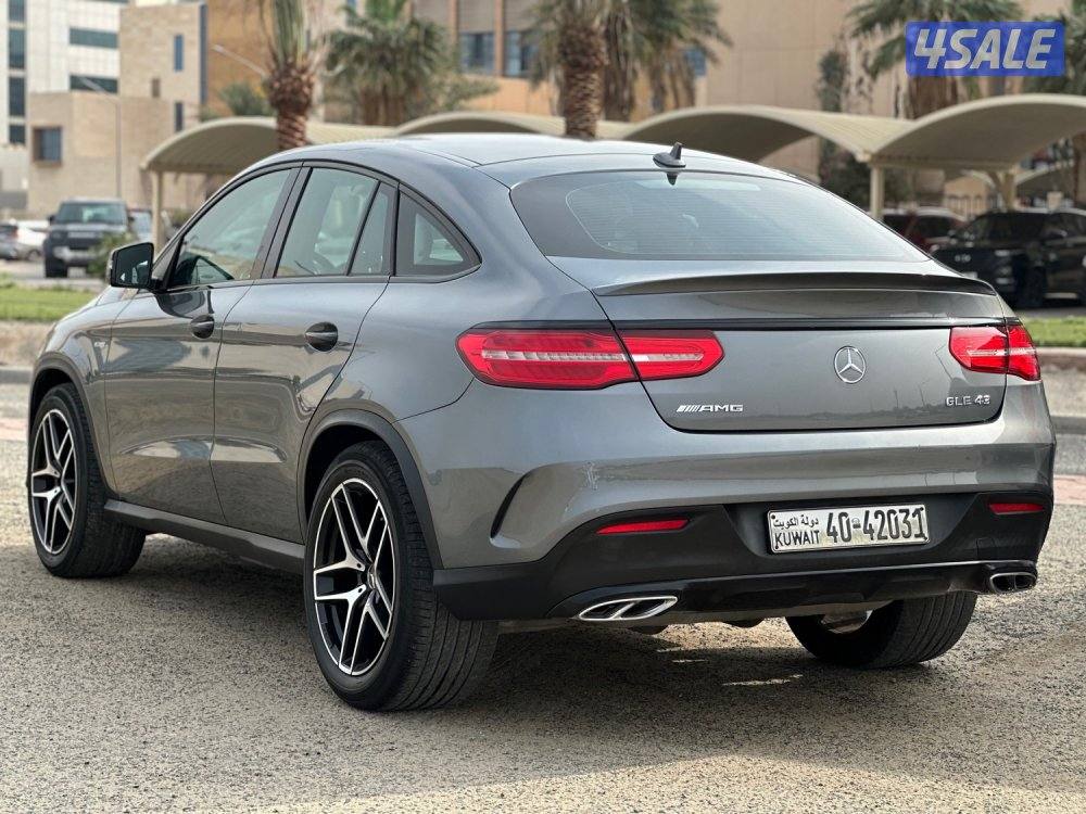للبيع مرسيدس GLE 43 AMG ماشي ٧٨ الف كيلو2
