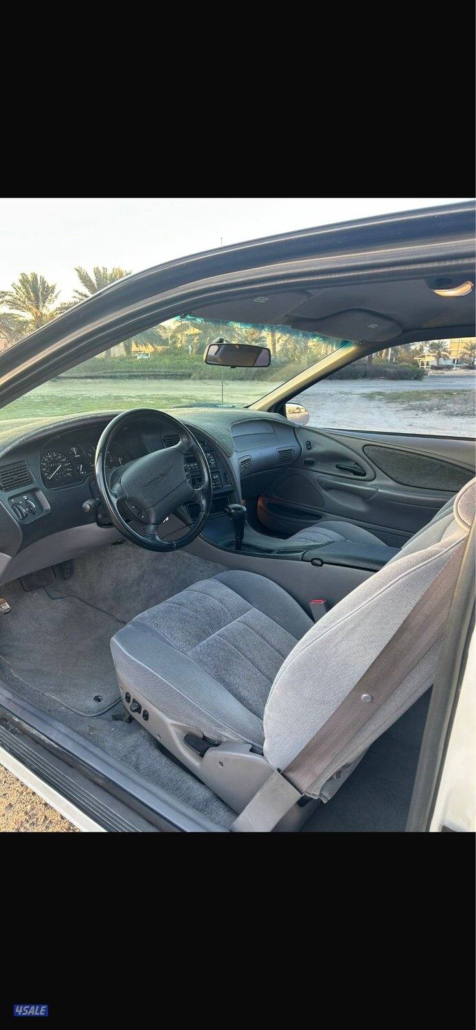 فورد ثندربيرد 19954