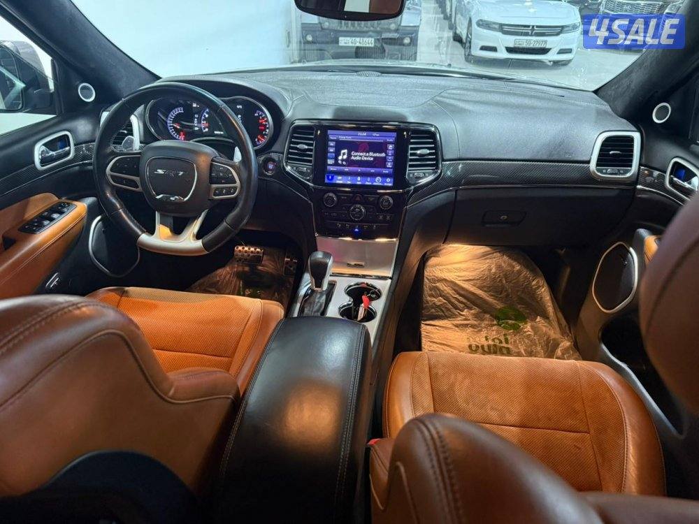 Jeep Grand Cherokee SRT85