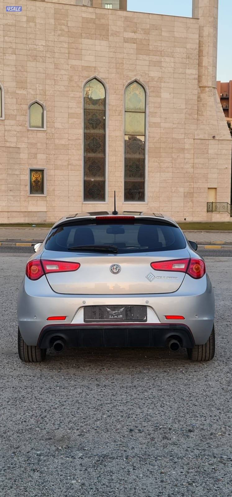 الفراميوا جوليا 2018 كامل الموصفات7