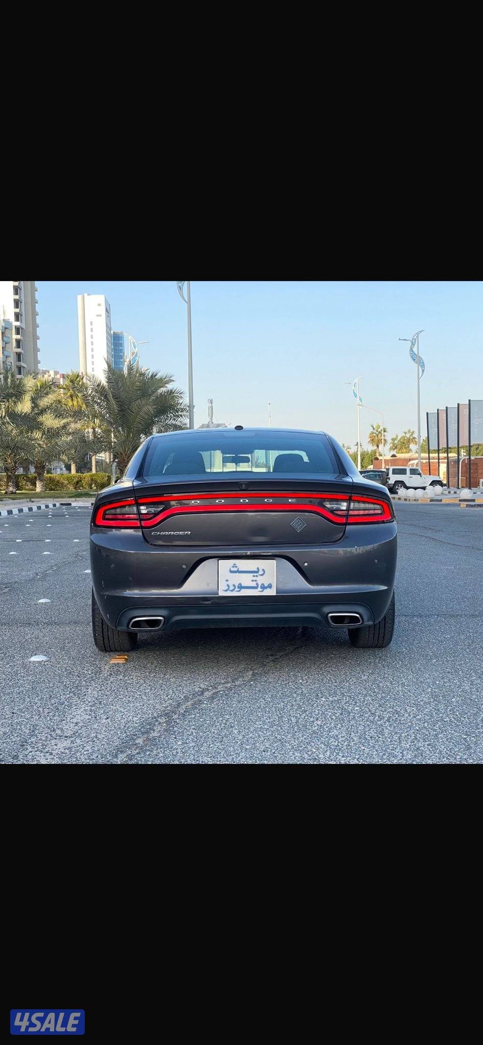 بيع🔺شراء🔺تثمين

للبيع دودج تشارجر 
موديل 2021
العداد 135 الف4