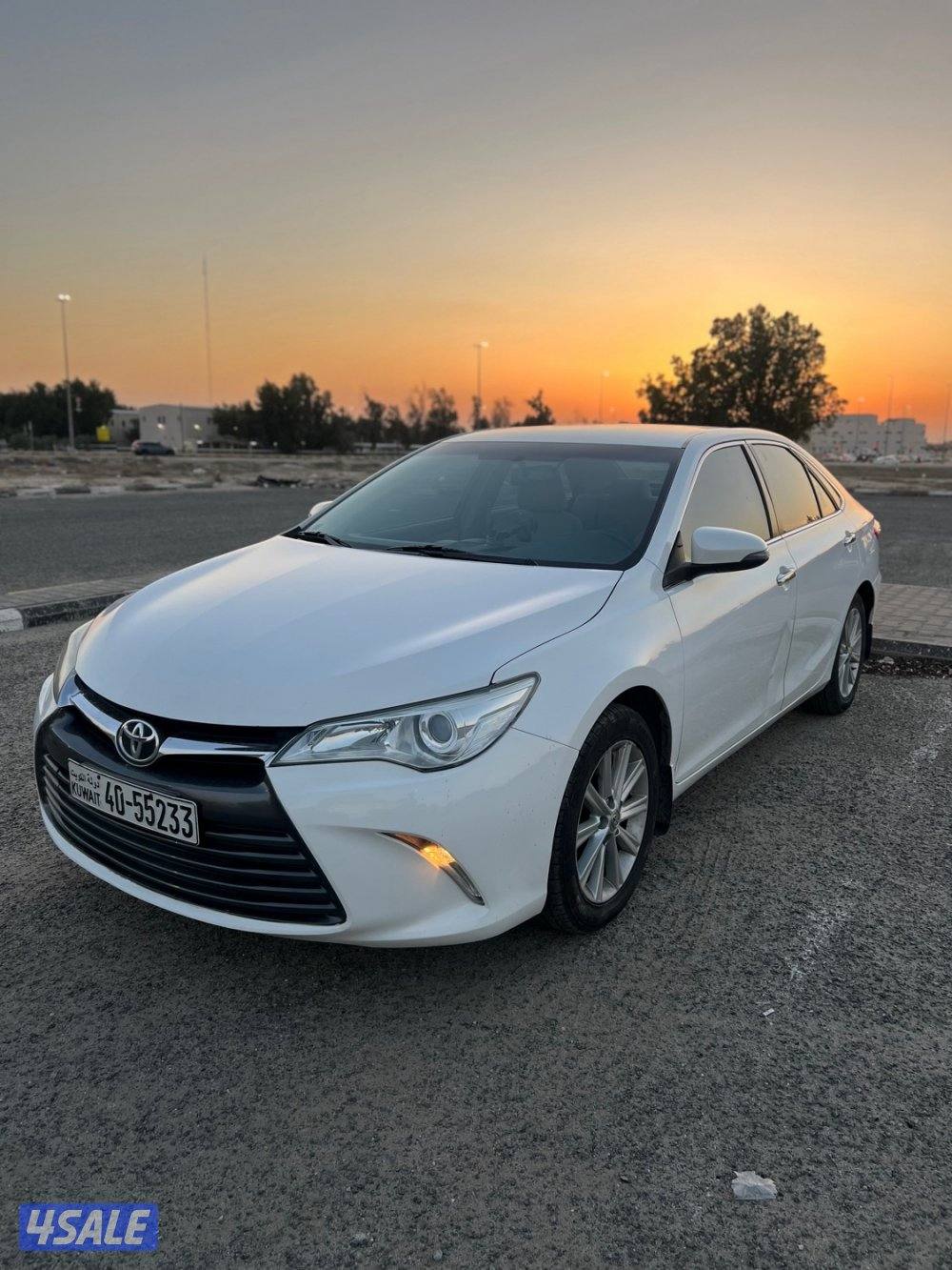 للبيع تيوتا كامري 2016 الفل كامل معاده الفتحة شرط الفحص2