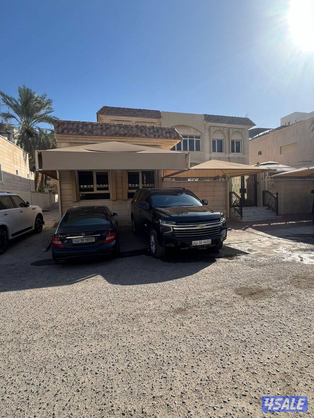 للبيع فيلا في مشرف0