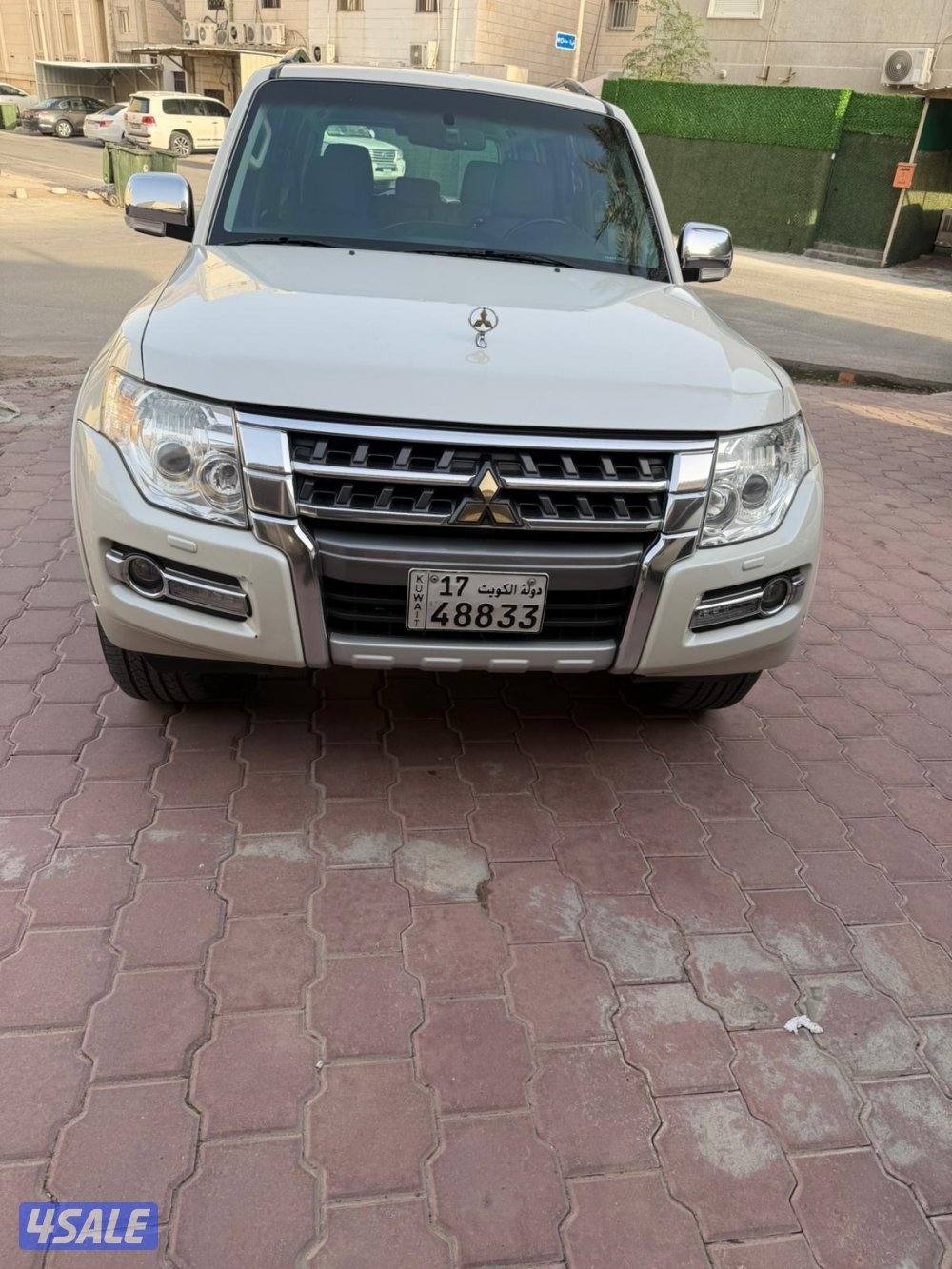 للبيع باجيرو 20202