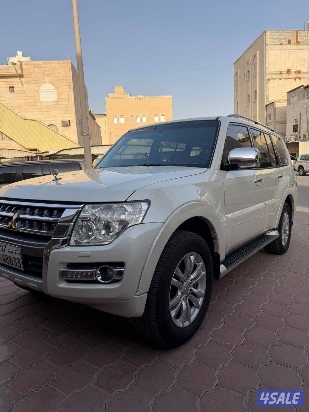 للبيع باجيرو 20205