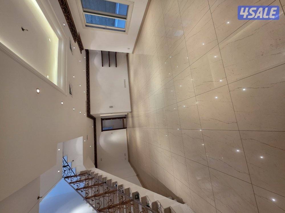 للايجار دبلكس قرطبه مساحات كبيره0