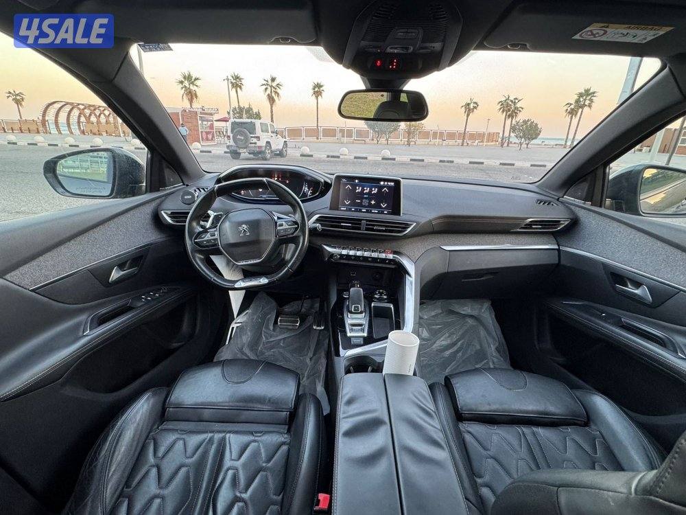 بيجو 3008 موديل 2019 / بحاله ممتازه11