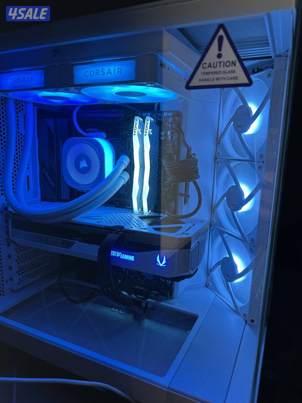 للبيع بي سي استعمال ٤ اشهر نظيف جداً-الكيبورد,,قابل للمساومة بالمعقول0