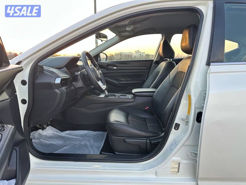 نيسان ألتيما موديل ٢٠١٩ بحالة ممتازة10