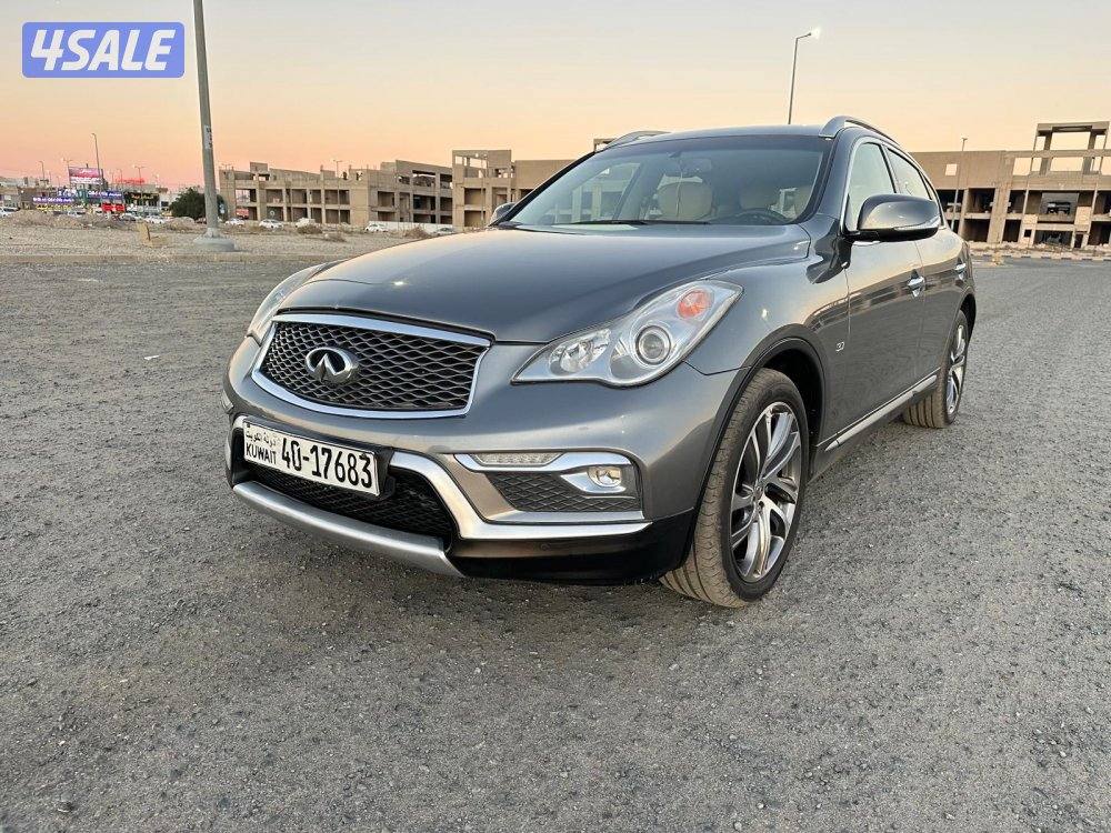 جيب إنفينيتي QX50 موديل ٢٠١٦ بحالة ممتازة جداً1