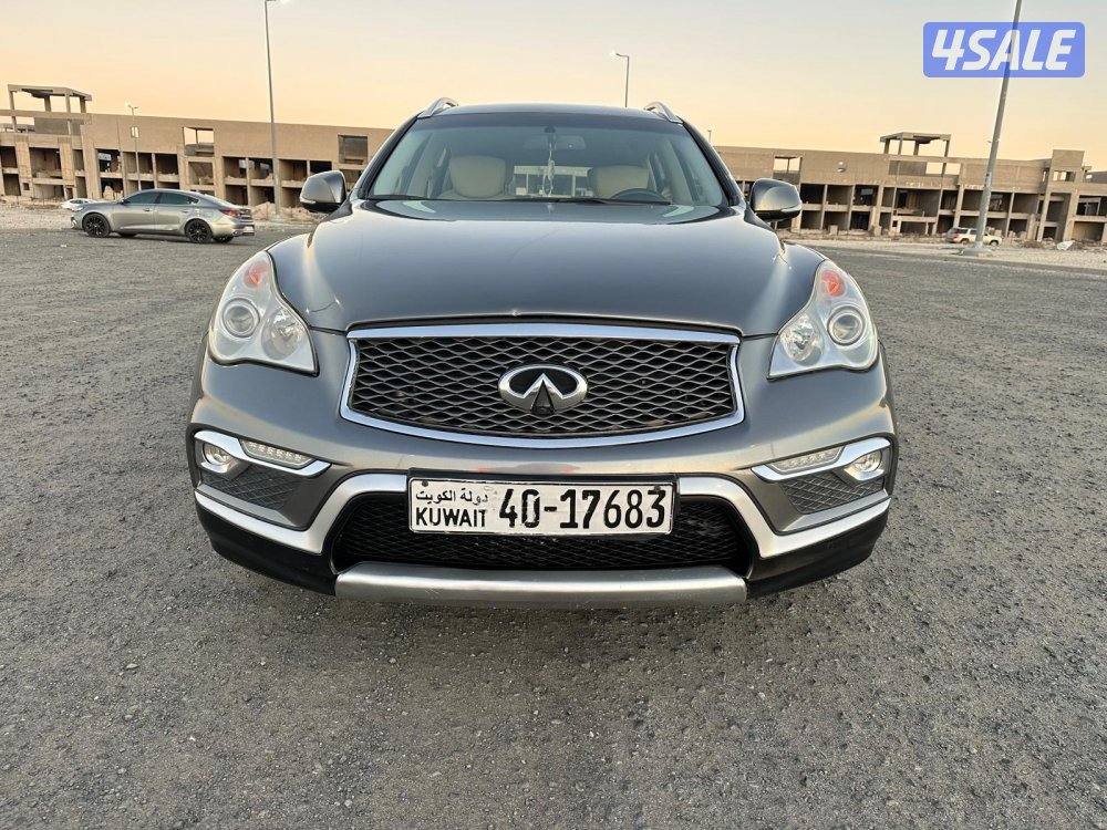 جيب إنفينيتي QX50 موديل ٢٠١٦ بحالة ممتازة جداً2