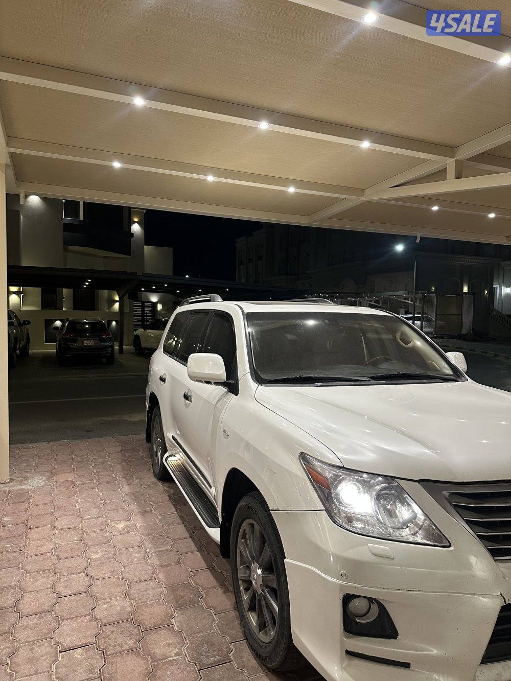 للبيع لكزس 20100