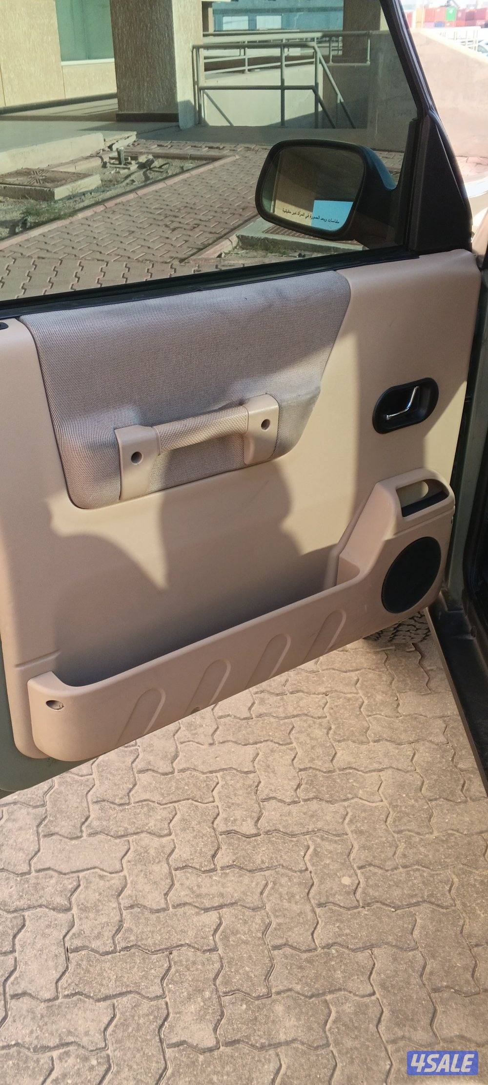 للبيع ديسكفري موديل ٢٠٠٤  اصدار خاص مخزن وكالة الكويت15