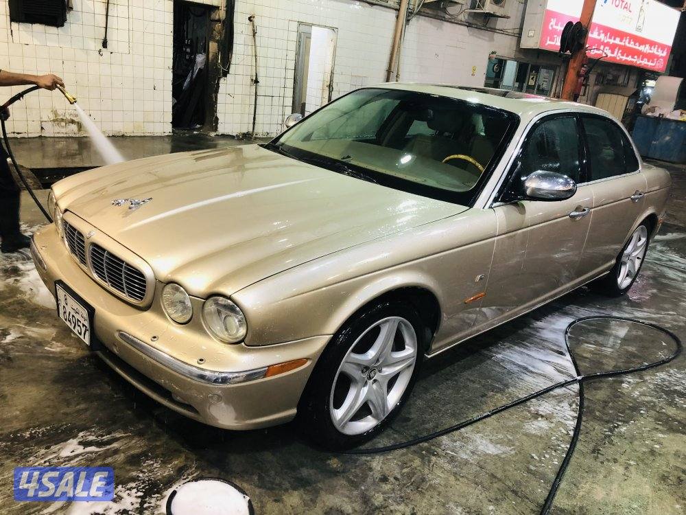 للبيع جاكور xj6. 2005 سبورت ارجوا عدم اتصال الشريطية. التواصل whats3
