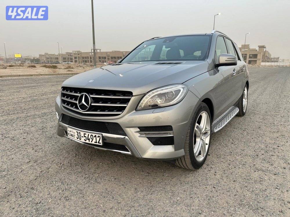 مرسيدس ML 400 موديل ٢٠١٥ بحالة ممتازة0