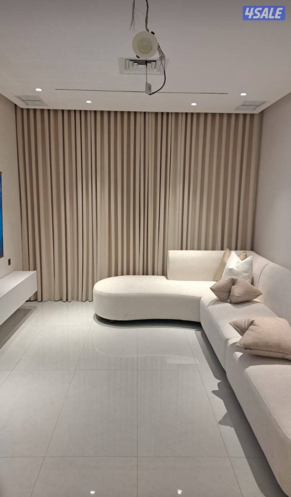 بيع وتركيب السجاد والثيل الصناعي7