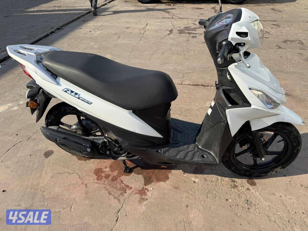 للبيع سيكل سوزوكي الحاله جيده1