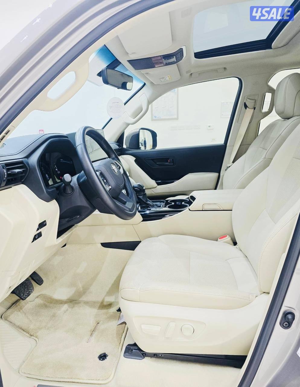 للبيع تويوتا لاندكروس GXR 4K بدون تيربو موديل 20254