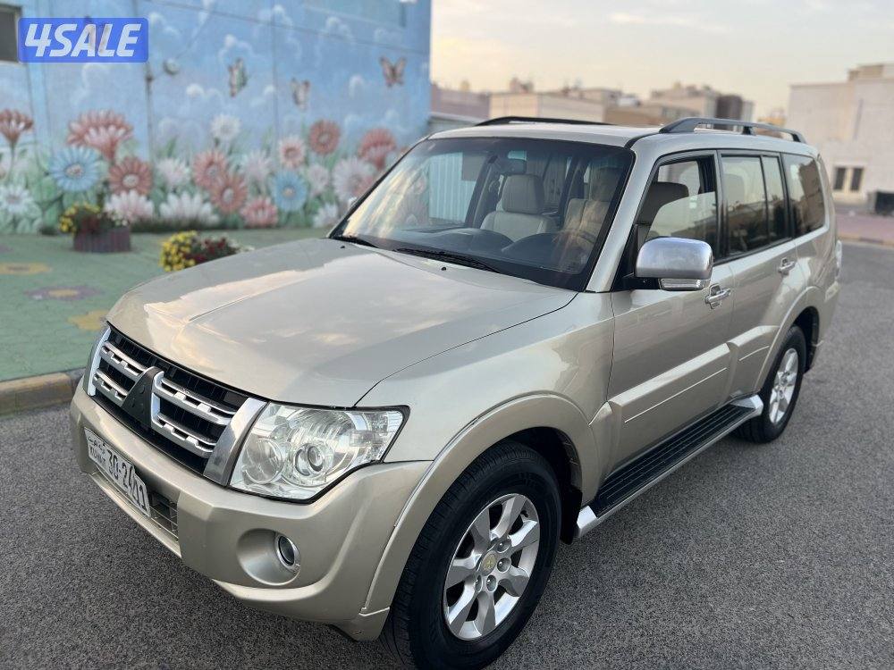 باجيرو 2014. كامل للمواصفات0