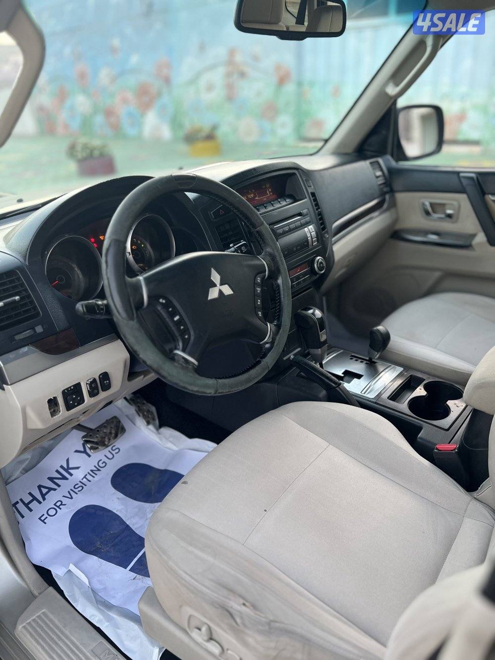 باجيرو 2014. كامل للمواصفات1