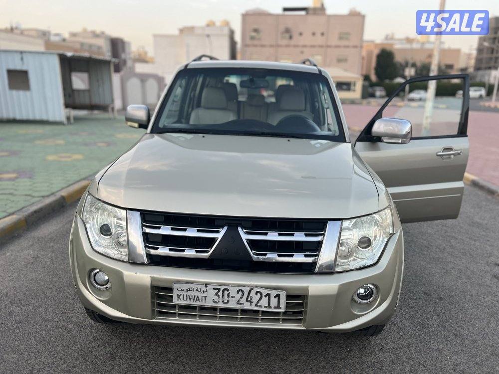 باجيرو 2014. كامل للمواصفات2