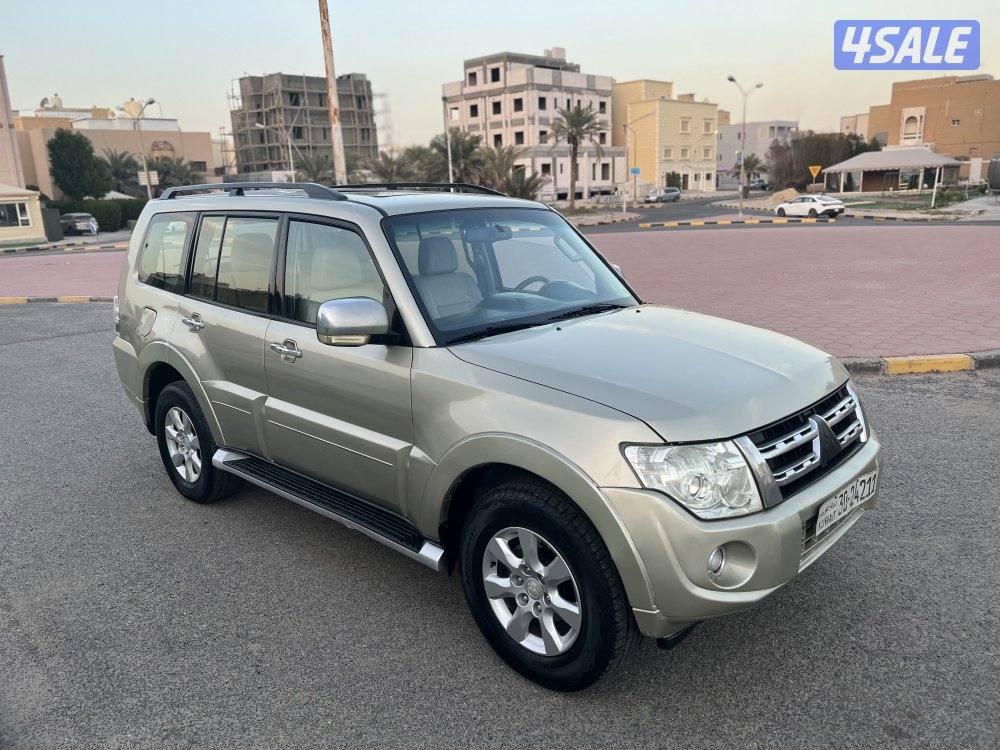 باجيرو 2014. كامل للمواصفات3