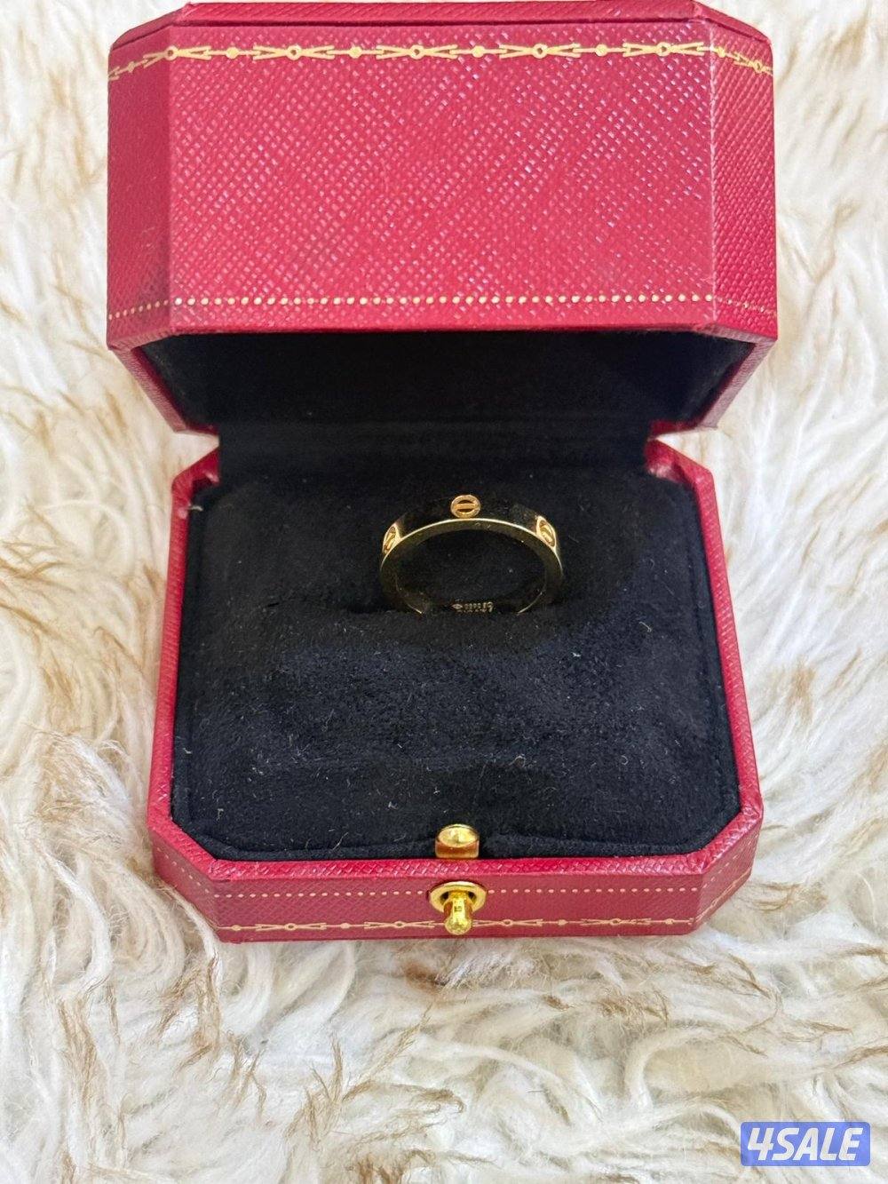 اساور نسائية ومحبس ماركة كارتييير5