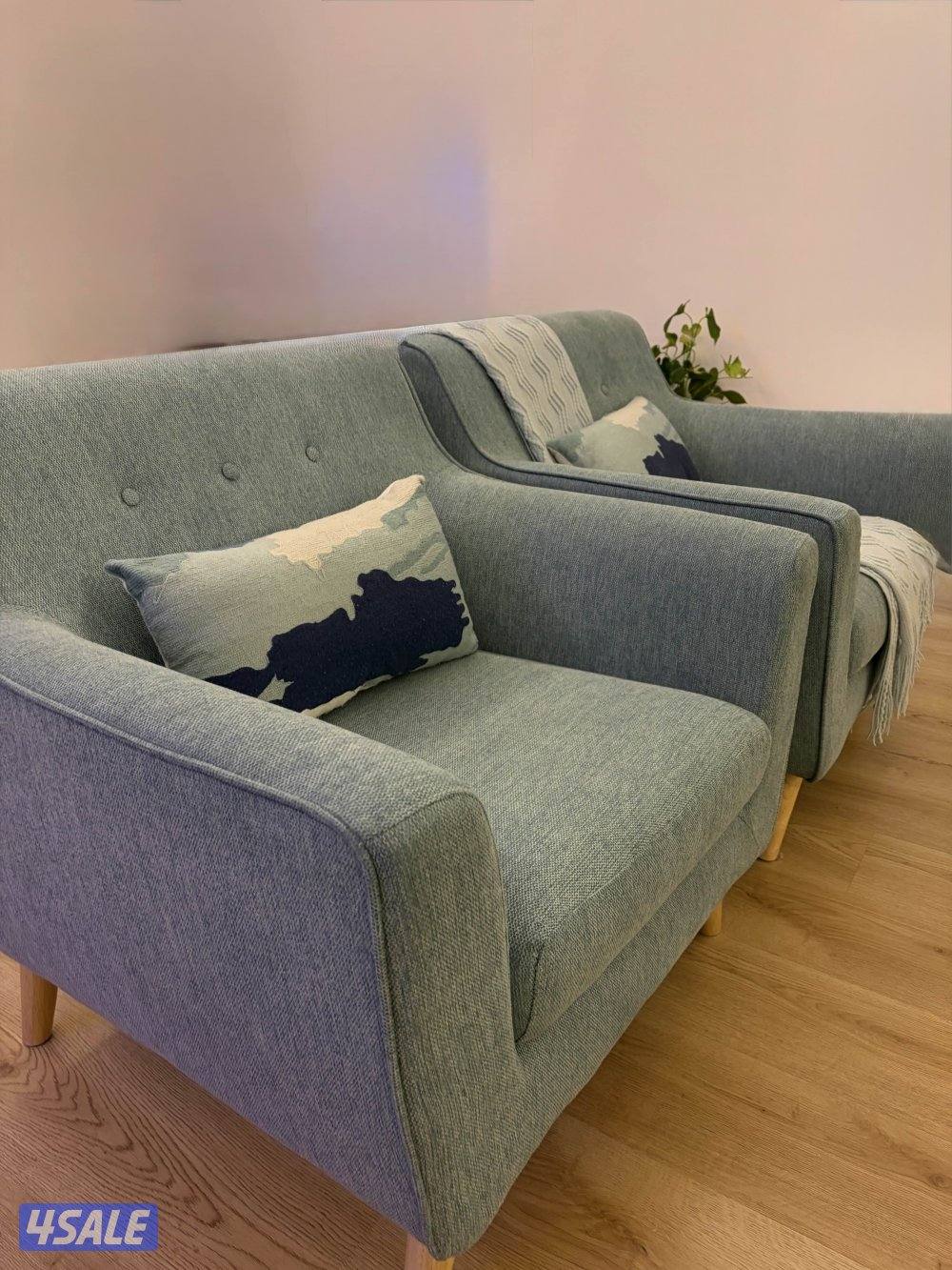 للبيع قنفه جميله و كرسي جميل6