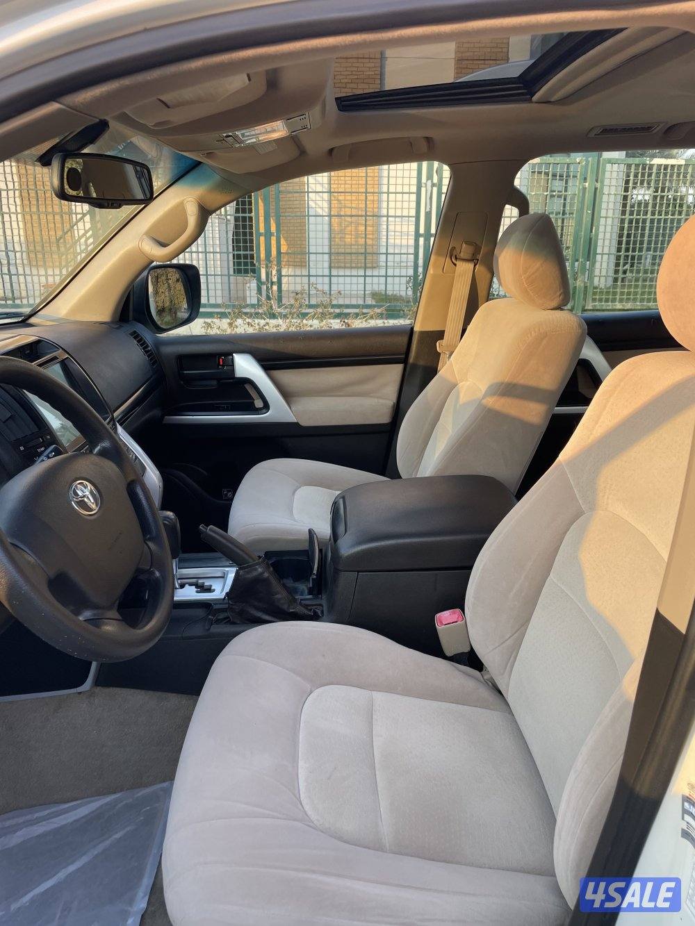 لاند كروزر 8 سلندر4