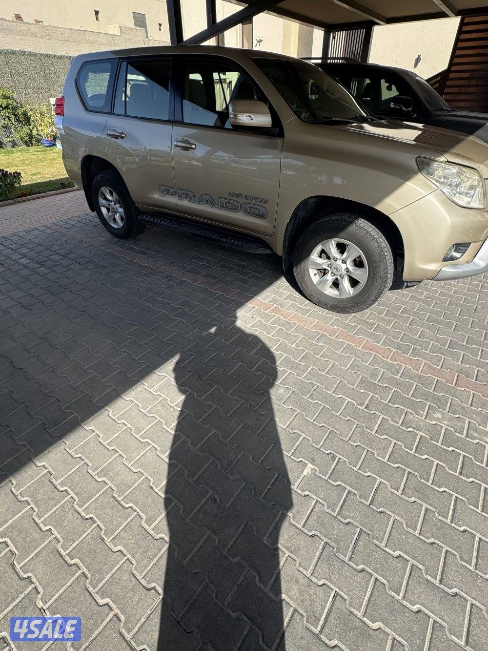 موديل ٢٠١١ ماشي ٤٢٠٠٠٠ معاه الفحص للتواصل عبر الواتس فقط بالسعر المعلن1