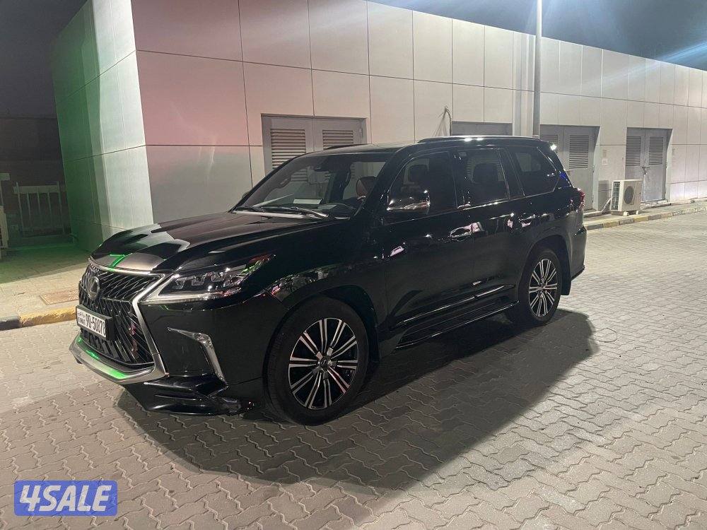 لكزس Lx 570 درجة اولى 2018 صبغ وكالة اسود ملكي1