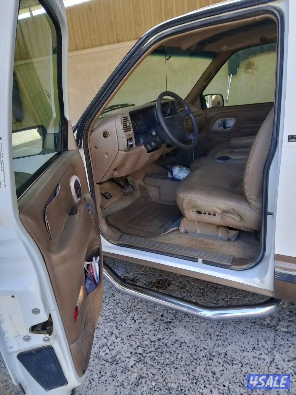 للبيع شفر ليت بليزر ابيض موديل 1995 بحالة جيدة
- النوع: شفر ليت بليز4