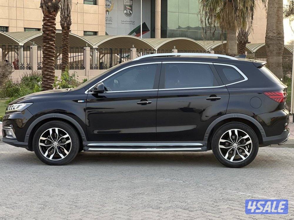 جيب MG RX5 موديل 2022 عداد 70 ألف صبغ وكالة كامل المواصفات شرط الفحص4