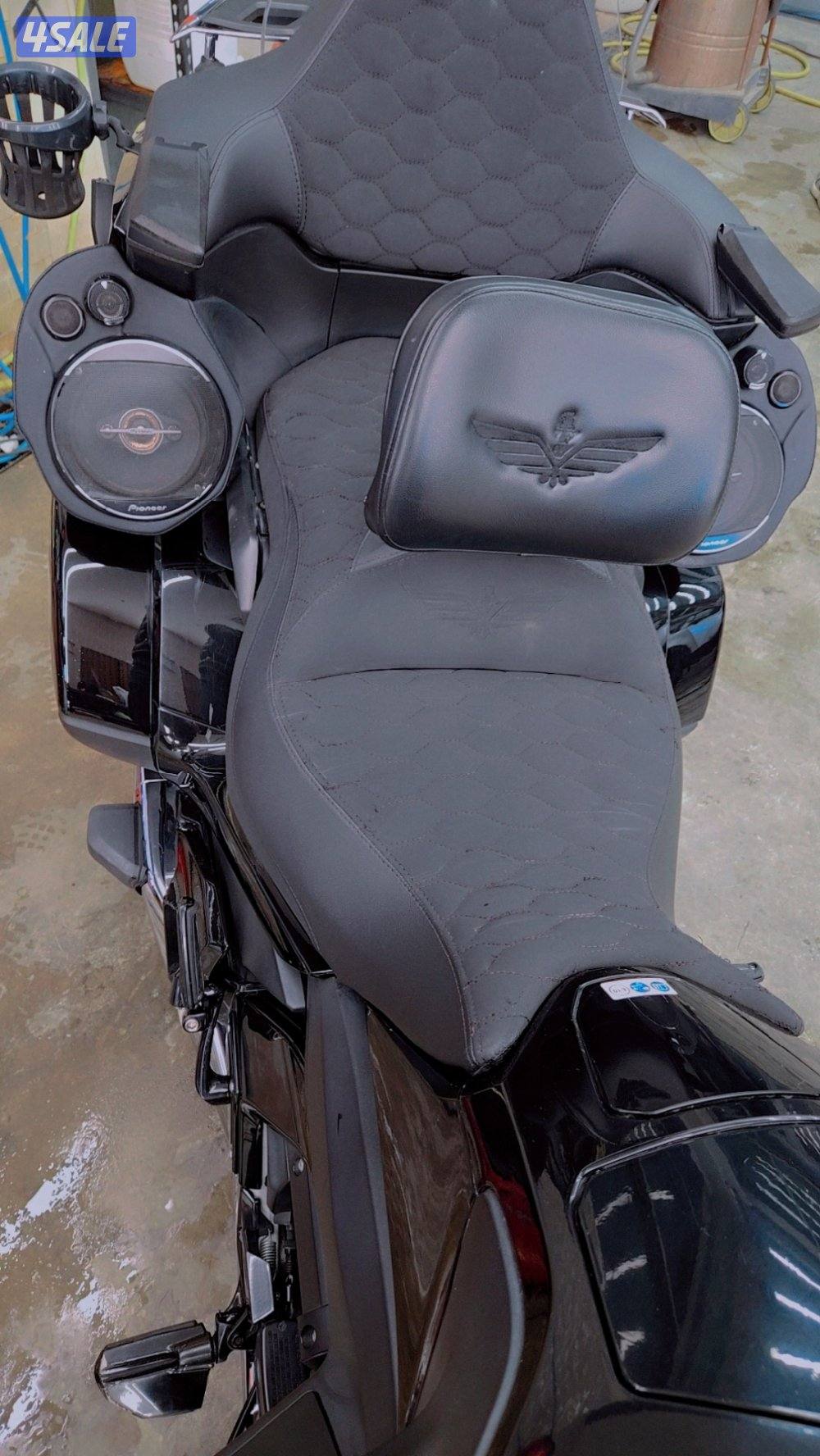 للبيع بدواعي السفر سيكل غولد وينج 20194