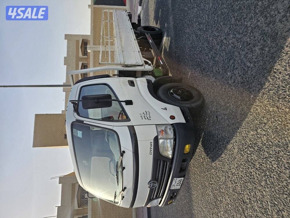 هاف لوري داينا تويوتا الساير صبغ الوكاله4