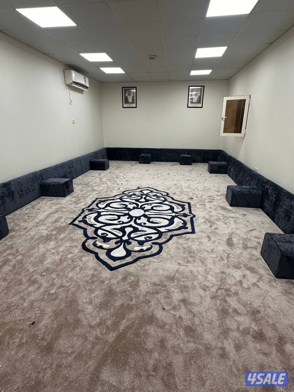 سجاد حفر يدوي حسب الطلب يوجد لدينا جميع أنواع النقشات بأسعار مميزه 😍😍😍10