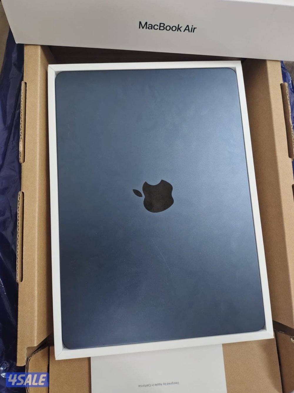 للبيع ماك بوك ما زال تحت الكفالة كالجديد0