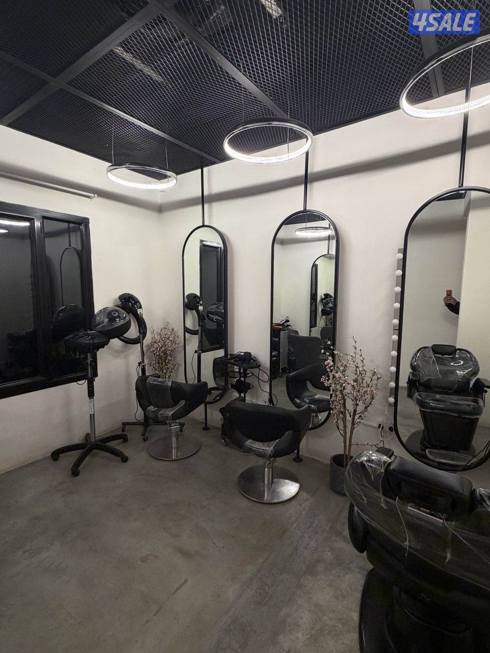 صالون نسائي للبيع1